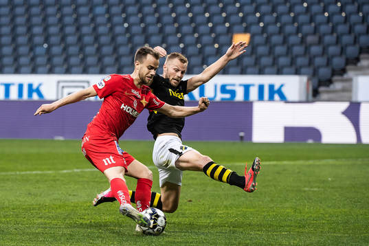 s Sebastian Larsson