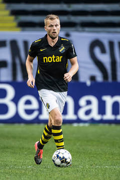 s Sebastian Larsson