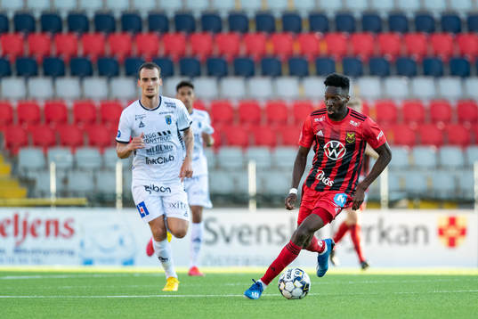 Österunds Blair Turgott