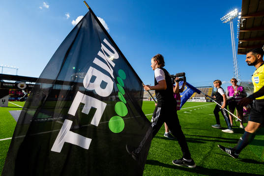 En flagga med Unibet loggan