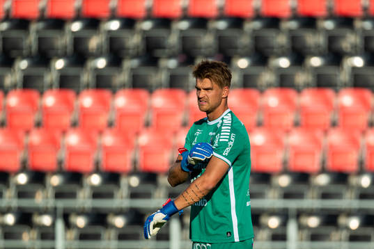 Sirius målvakt Lukas Jonsson