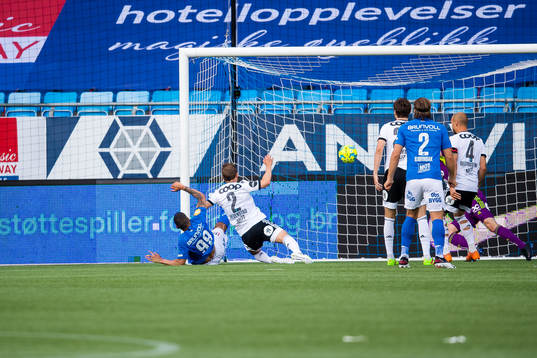 Ohikhuaeme "Ohi" Omoijuanfo of Molde scores the 1-0 goal
