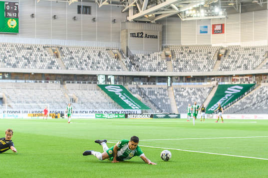 s Saku Ylätupa och Hammarbys Paulinho