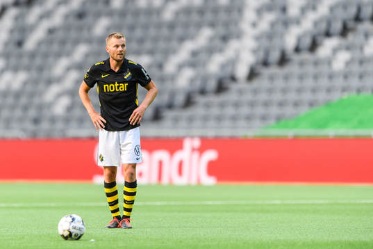 s Sebastian Larsson