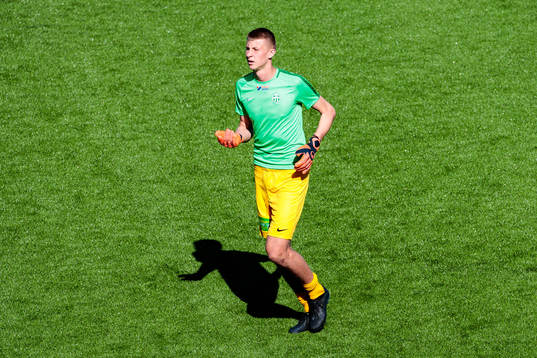 Västerås Viktor Selin innan fotbollsmatchen i Superettan