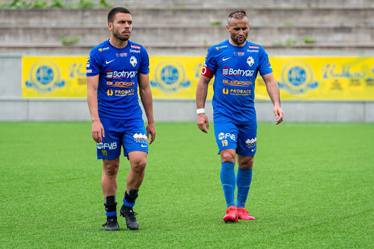 Linköpings Wellinton Gustavo Fernandes Avelar och Levon