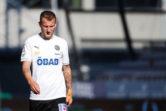 Örebros Andreas Skovgaard deppar