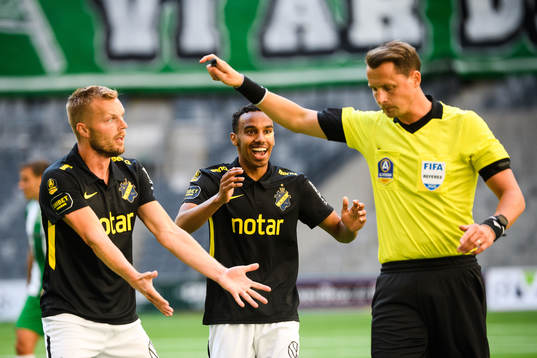 s Sebastian Larsson och Bilal Hussein reagerar på domslut