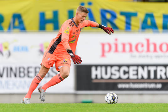 Falkenbergs målvakt Johan Brattberg