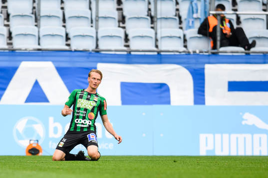 Varbergs Alexander Johansson jublar