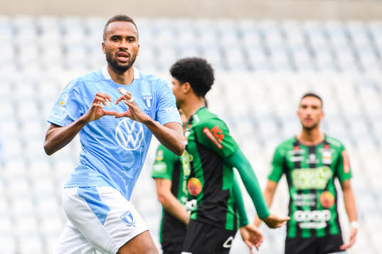 Malmö FFs Isaac Kiese Thelin jublar