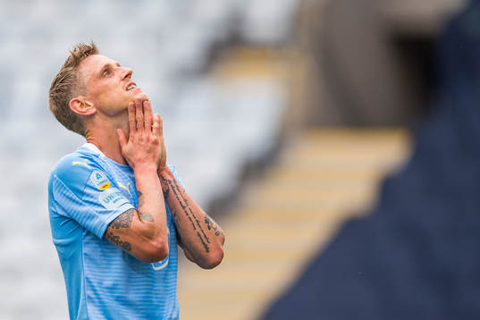 Malmö FFs Sören Rieks deppar