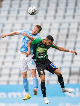 Malmö FFs Lasse Nielsen och Varbergs Daniel Krezic
