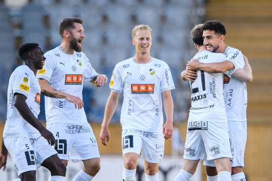 Häckens Daleho Irandust jublar