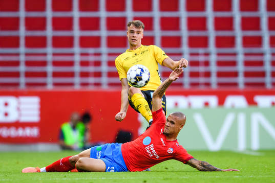 Elfsborgs Leo Väisänen och Helsingborgs Anthony van