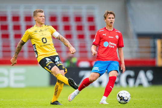 Elfsborgs Samuel Holmén och Helsingborgs Alex Timossi
