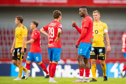 Helsingborgs Alex Timossi Andersson och Alhaji Gero