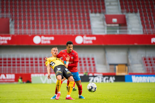 Elfsborgs Jesper Karlsson och Helsingborgs Martin Olsson