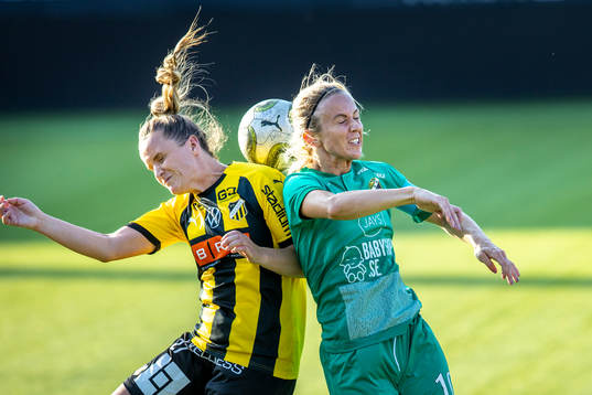 Häckens Emelie Petterssonmot Ljungskiles Sandra Bagger