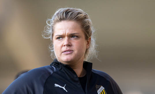 Häckens tränare Erika Faith