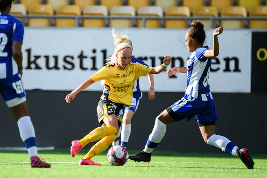 Elfsborgs Tea Skoglund och IFK Göteborgs Tida Jatta