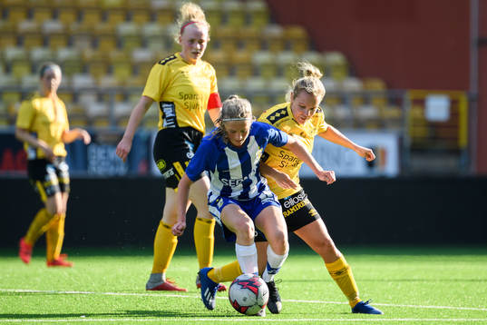 IFK Göteborgs Alexandra Larsson och Elfsborgs Linda