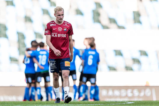 Örgrytes Adam Bergmark Wiberg deppar