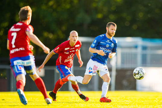 Östers Jonathan Drott och Trelleborgs Måns Söderqvist