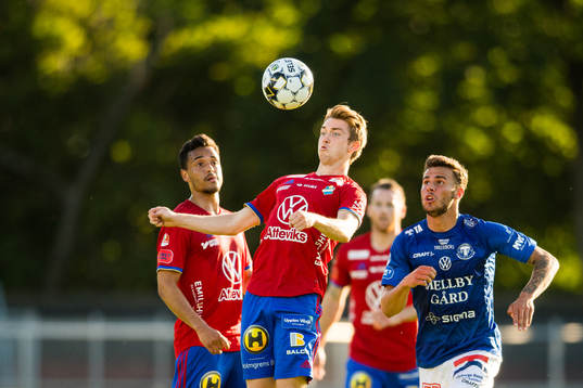 Östers Carl Johansson och Trelleborgs Herman Hallberg