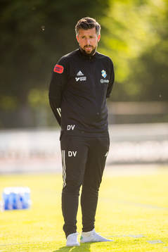 Östers tränare Dennis Velic