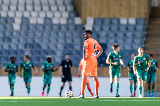 AFC Eskilstunas Karim Rossi deppar