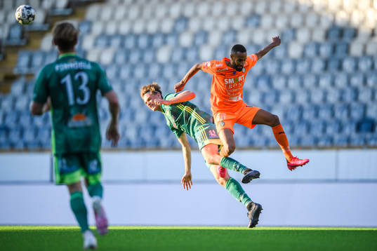 Dalkurds Christoffer Styffe och AFC Eskilstunas Ferid Ali