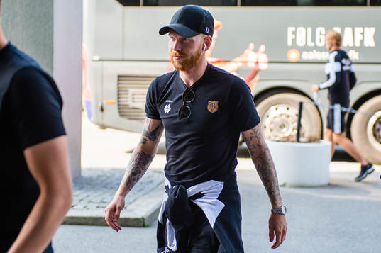 Fredrik Kjernmoen Carlsen of Aalesund arrives