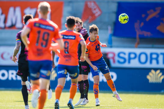 Vegard Valgermo Forren of Brann and Sigurd Hauso Haugen of