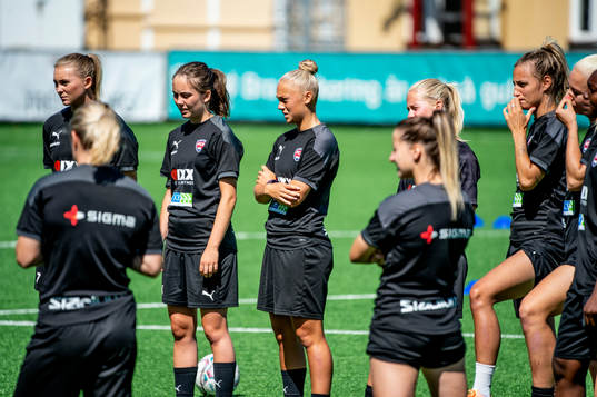 Hanna Bennison i mitten