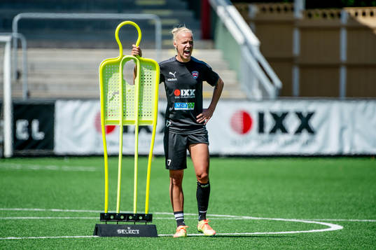 Caroline Seger