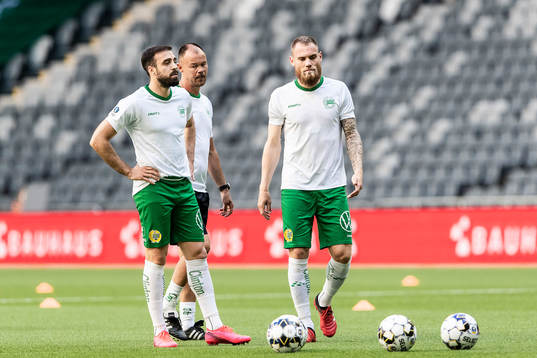 Hammarbys Abdul Khalili och David Fällman värmer upp