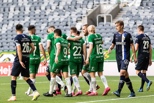 Hammarbys Muamer Tankovic jublar