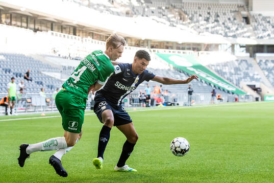 Hammarbys Tim Söderström och IFK Göteborgs Alexander