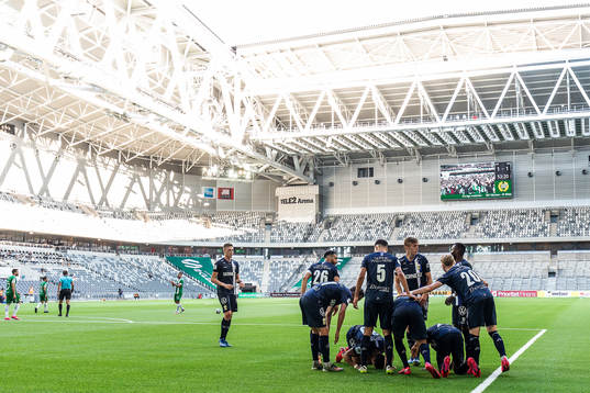 IFK Göteborgs spelare jublar
