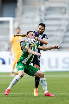 IFK Göteborgs André Calisir och Hammarbys Muamer Tankovic
