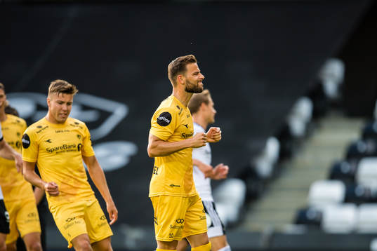 Philip Aksel Frigast Zinckernagel of Bodø/Glimt celebrates