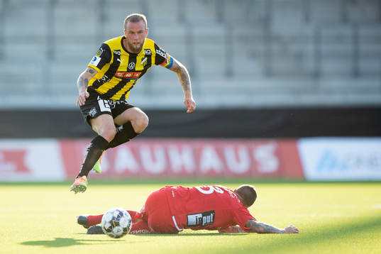 Häckens Alexander Faltsetas och Elfsborgs Samuel Holmén