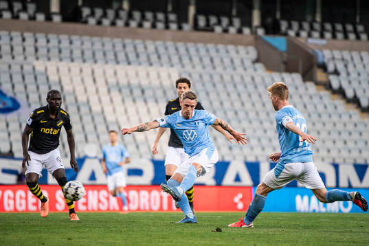 Malmö FFs Sören Rieks gör 3-1