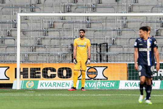 IFK Göteborgs målvakt Ioannis Anestis deppar