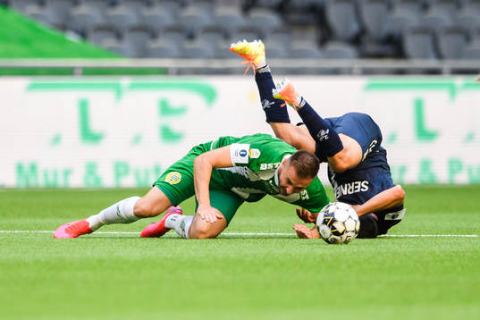 Hammarbys Muamer Tankovic och IFK Göteborgs André Calisir