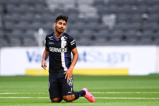 IFK Göteborgs Hosam Aiesh deppar