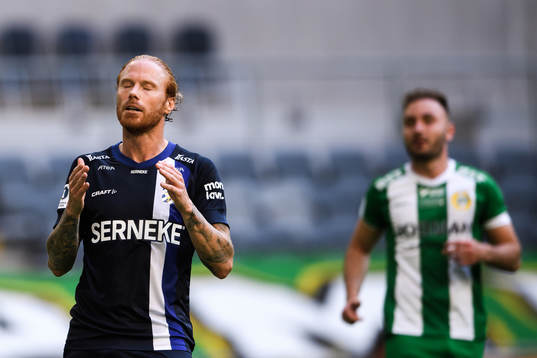 IFK Göteborgs Alexander Farnerud deppar