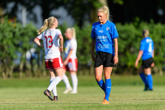 Halmstads Matilde Abrahamsson  deppar