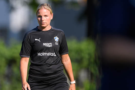 Halmstads assisterande tränare Emma Silvandersson